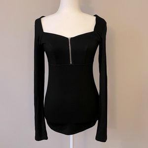 Sexy PattyBoutik low cut black top NWT